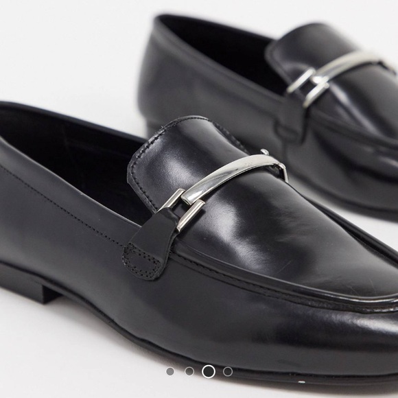ASOS DESIGN Mariot leather chain loafers in black - Picture 5 of 5